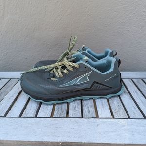 Women's Altra Lone Peak 5 Balsam Green Trail Running Shoe, size 9